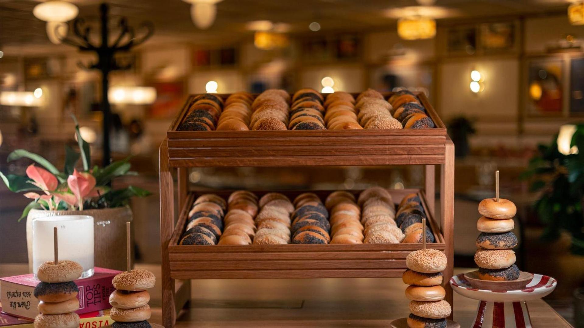 Hotel Jacyz à Göteborg Extérieur photo Bagels at a bakery